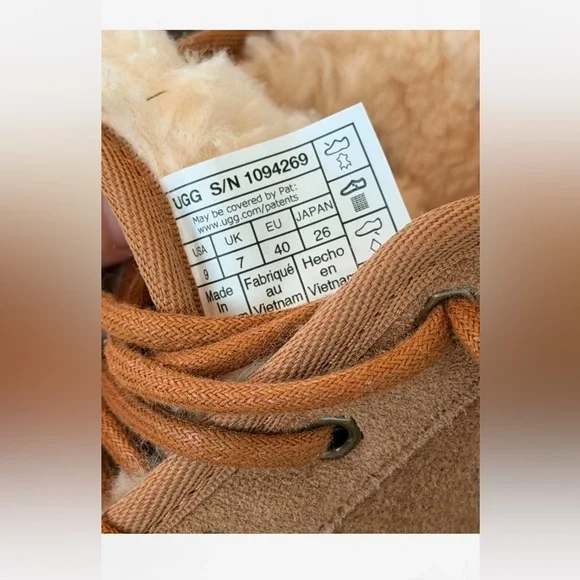 NWOB UGG Neumel Chukka Chesnut Brown Lace-up Boot Women’s Size 9 -1094269 - Picture 7 of 8